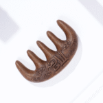 Fu character comb